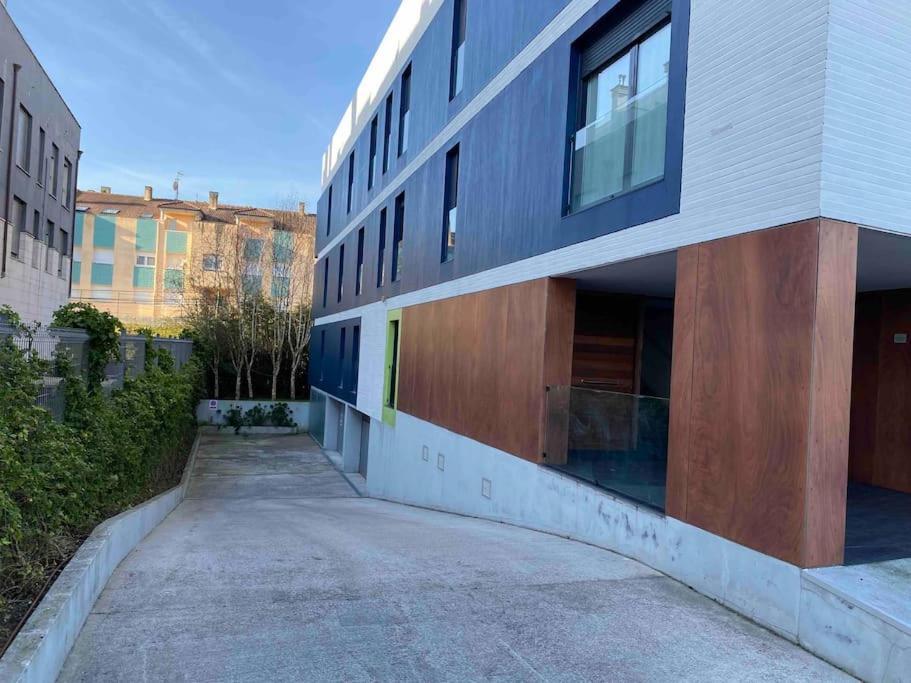 Precioso - Moderno Terraza Y Parking, 2 Hab, 2 Banos, 6-7 Pers - Dispo Abril Y Mayo Льянес Экстерьер фото